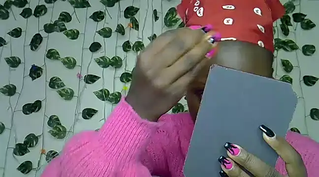 sexybree  online show from 01-04-25, 07:02