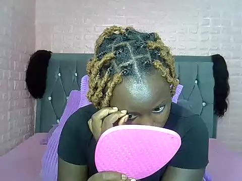 sexybree  online show from 04-14-26, 11:22