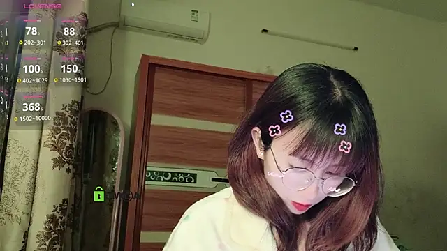 Lili 666 online show from 01-15-25, 04:43