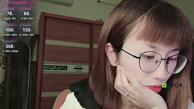 Lili 666 online show from 03-09-25, 05:17