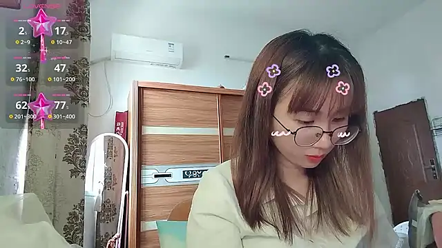 Lili 666 online show from 04-10-26, 06:07