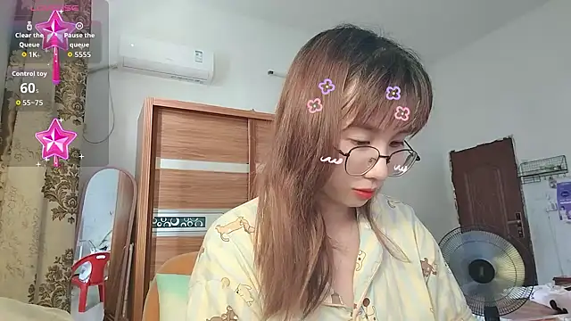 Lili 666 online show from 06-02-26, 08:16