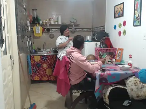 Boycuriousxxx online show from 03-19-25, 07:27