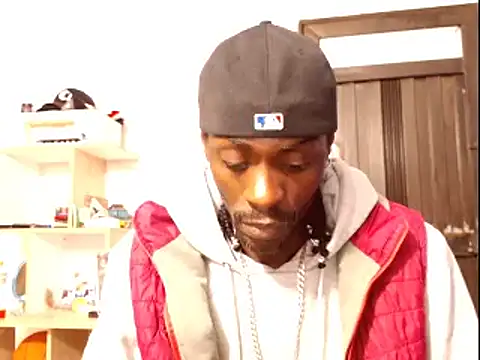 phillip-hot online show from 12-31-24, 03:45