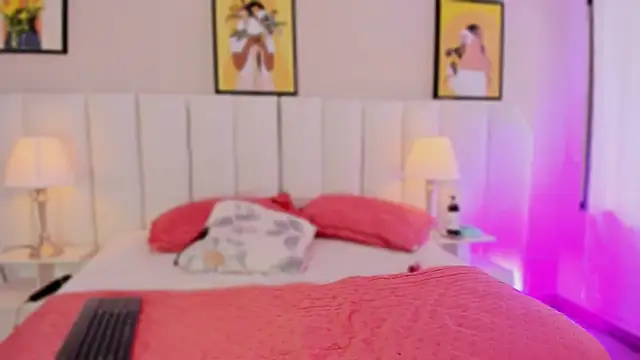 Snapshot of angelss_of_charlie chatting on 01-19-26, 03:05 angelss of charlie online show from 01-19-26, 03:05