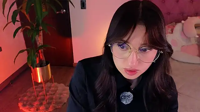 Snapshot of eimy22 chatting on 01-24-25, 11:02 eimy22 online show from 01-24-25, 11:02