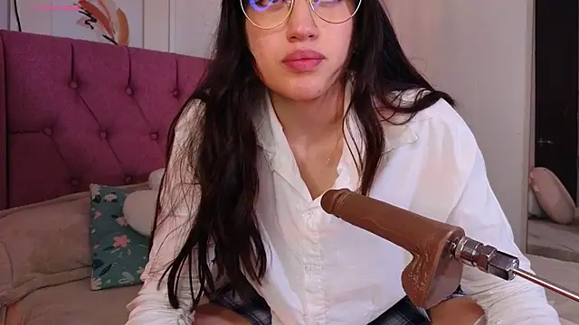 Snapshot of eimy22 chatting on 01-28-25, 01:18 eimy22 online show from 01-28-25, 01:18