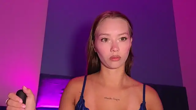 KateVon online show from 04-22-26, 04:37