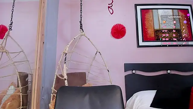 Miranda doll  online show from 02-17-25, 12:16