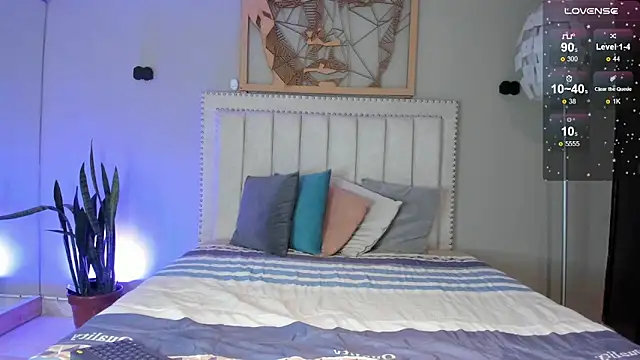 Miranda doll  online show from 03-01-25, 03:38