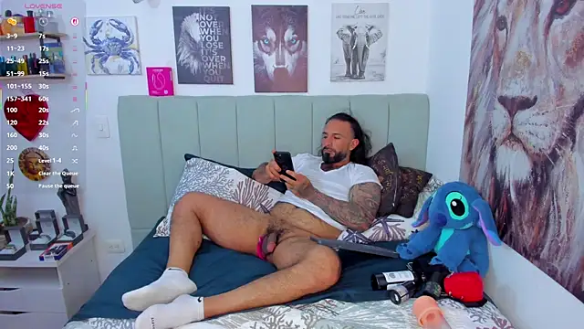 mr maik online show from 11-26-25, 07:20