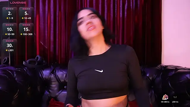 KasiaNoir  online show from 04-21-26, 12:11