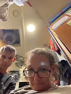 ILUV2TUCHMYKITTY online show from 12-05-25, 03:26