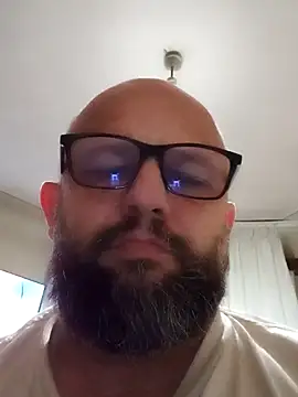 Snapshot of AlexandruCsaba chatting on 12-05-24, 08:22 AlexandruCsaba online show from 12-05-24, 08:22