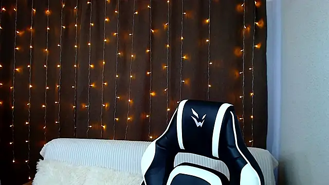 Snapshot of JessRosen chatting on 01-16-25, 07:28 JessRosen online show from 01-16-25, 07:28