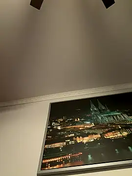 Snapshot of Hornyblond_Bella chatting on 12-01-25, 06:07 Hornyblond Bella online show from 12-01-25, 06:07