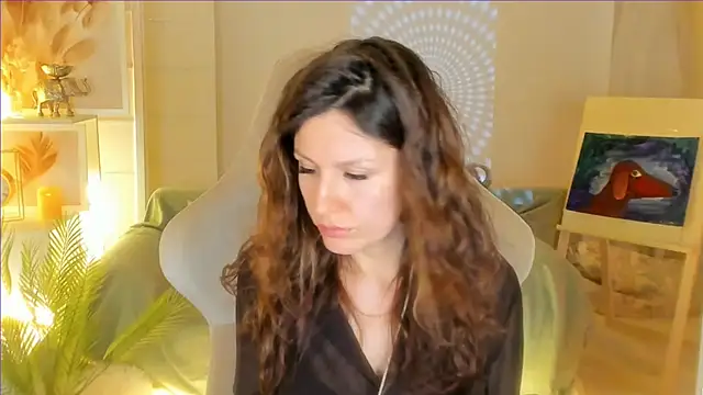 Snapshot of April_o_Nill chatting on 03-17-25, 04:11 April o Nill online show from 03-17-25, 04:11