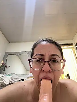 miss hanna07 online show from 03-25-26, 02:01