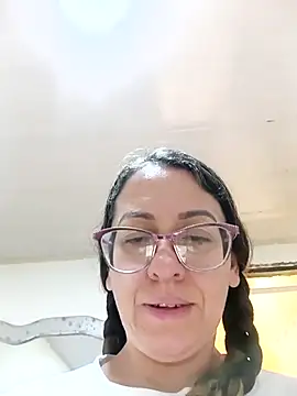 miss hanna07 online show from 04-12-26, 03:50