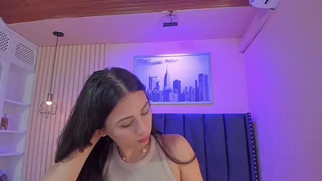 Snapshot of diosa_cristal chatting on 05-26-26, 04:30 diosa cristal online show from 05-26-26, 04:30