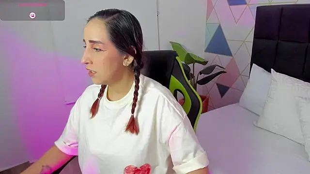 jadde13  online show from 10-03-25, 08:17