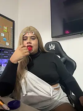 Tom Silver   online show from 10-03-25, 07:49