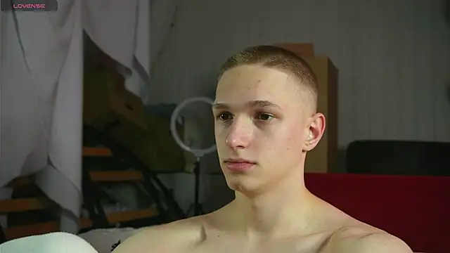 dustyn fox online show from 02-13-25, 02:31