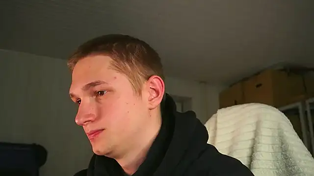 dustyn fox online show from 04-14-26, 03:07