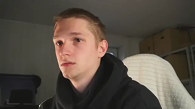 dustyn fox online show from 04-20-26, 01:25