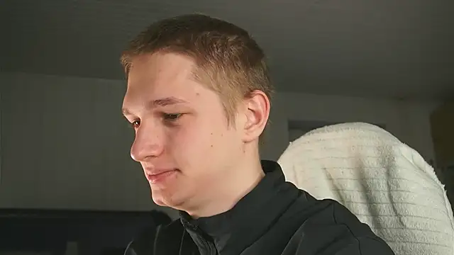 dustyn fox online show from 04-23-26, 03:30