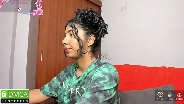 jasmine bunny  online show from 02-16-25, 08:44