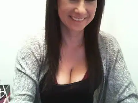 Snapshot of Jennys_room_77 chatting on 01-04-25, 07:34 Jennys room 77 online show from 01-04-25, 07:34