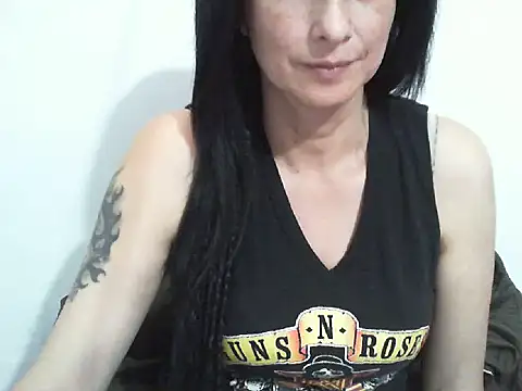 Snapshot of Jennys_room_77 chatting on 10-01-25, 09:43 Jennys room 77 online show from 10-01-25, 09:43