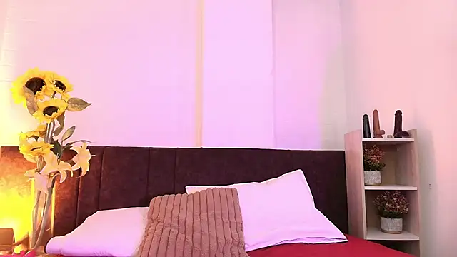 Anthonelaa   online show from 07-19-26, 01:26