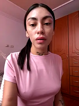 Effy Bonny online show from 10-27-25, 04:44