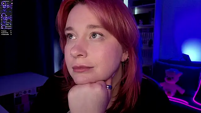 Snapshot of gitera_ chatting on 06-11-26, 02:53 gitera online show from 06-11-26, 02:53