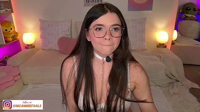 cammiefoalss online show from 03-31-26, 05:02