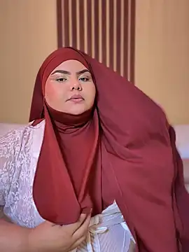  Shara Handal  online show from 12-12-24, 11:50