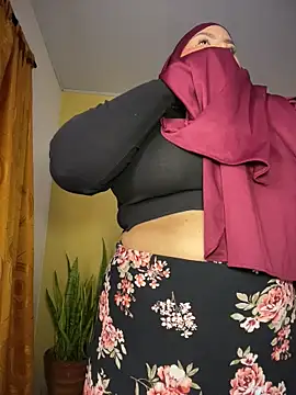  Shara Handal  online show from 06-19-26, 09:02