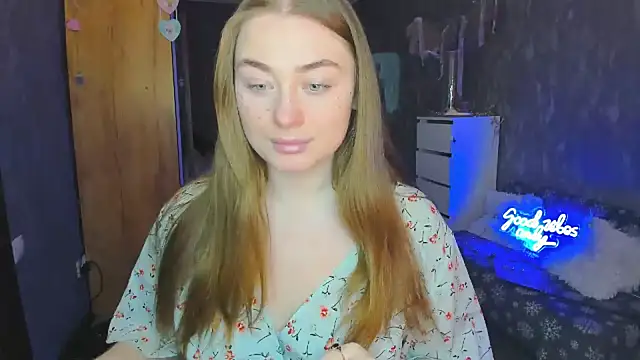 Demure Smile online show from 02-28-25, 05:15