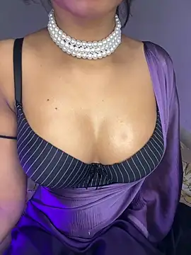 Snapshot of Hot-sexy222 chatting on 01-27-25, 10:27 Hot-sexy222 online show from 01-27-25, 10:27
