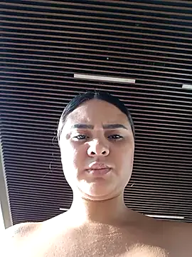 sexy-latin10 online show from 04-30-26, 12:11
