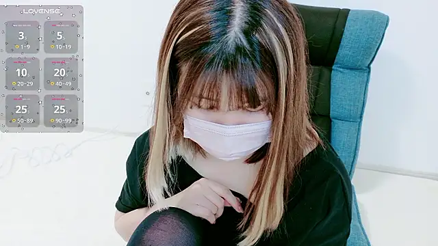 MoMoka jp online show from 03-31-26, 12:27