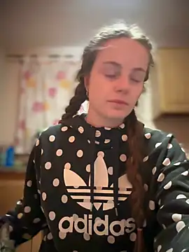 Piinkpandora online show from 04-17-26, 08:01