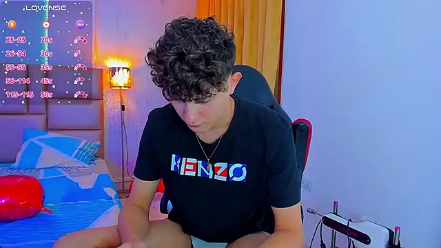 Nathan Bluee online show from 02-18-25, 04:26