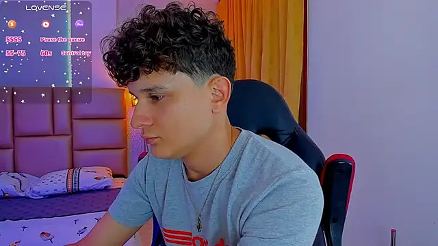 Nathan Bluee online show from 02-19-25, 04:55