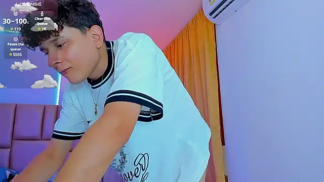 Nathan Bluee online show from 03-11-25, 04:18