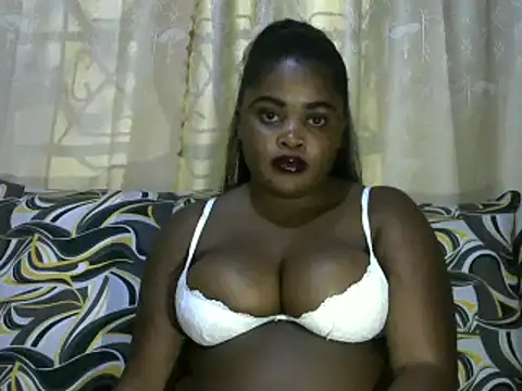 Snapshot of Ebonnygirl chatting on 02-24-25, 04:26 Ebonnygirl online show from 02-24-25, 04:26