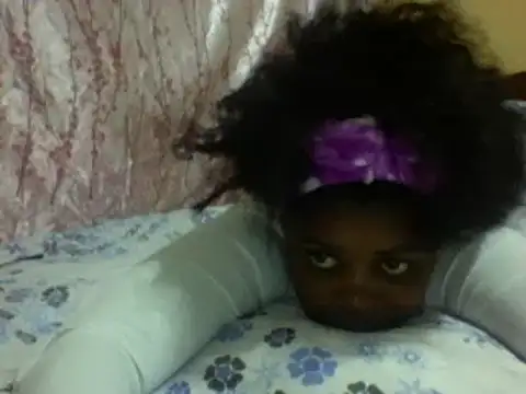 Snapshot of Ebonnygirl chatting on 03-17-25, 05:27 Ebonnygirl online show from 03-17-25, 05:27