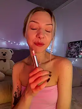  urbestie  online show from 07-25-26, 10:29